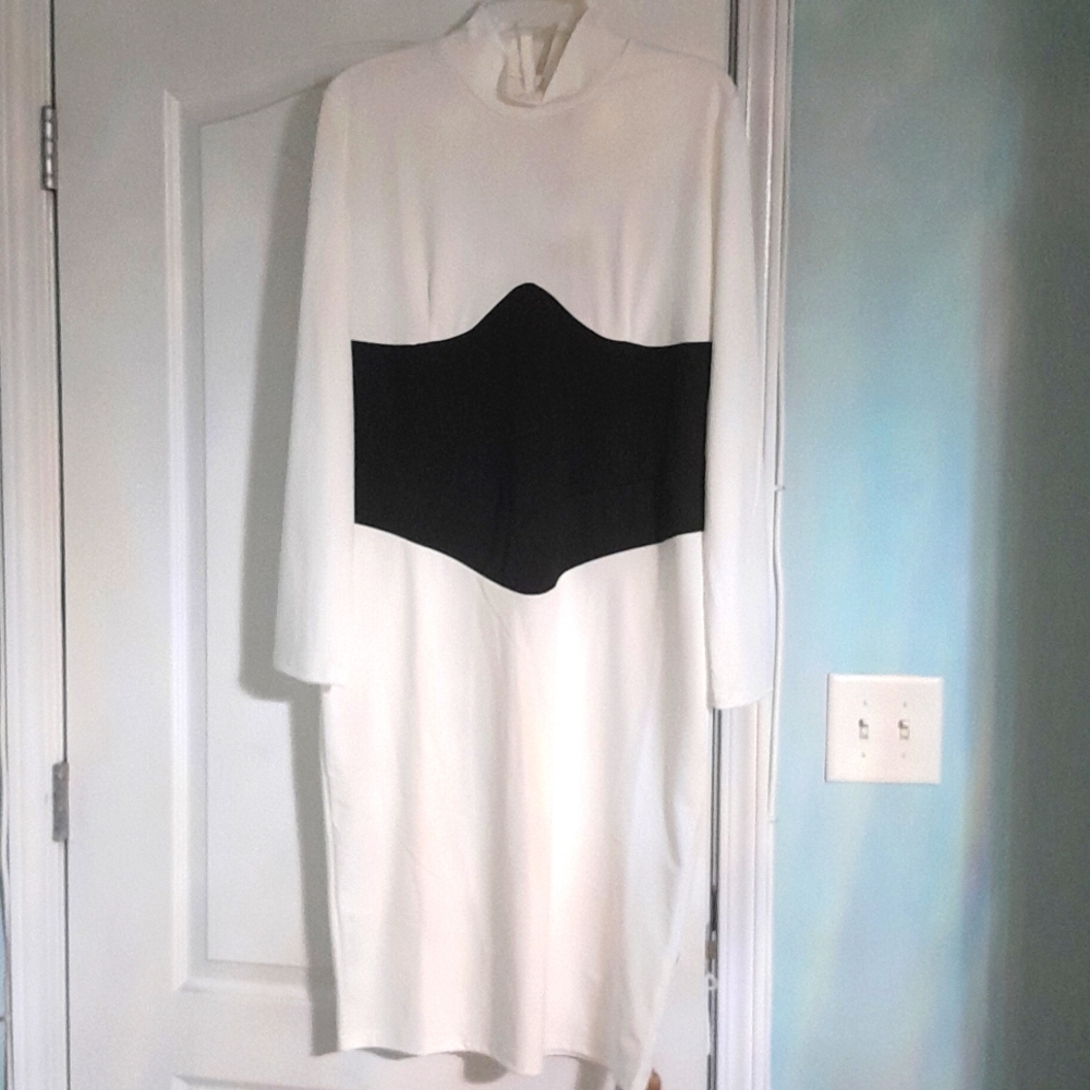Black/White Dress
